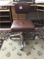 Vinyl Seat Metal Adjustable Office Chair