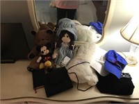 Stuffed Animals, Handbags & Ball Caps