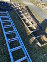 Extension Ladder 16" - Wood Ladder,