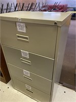 File Cabinet 30x19x52H