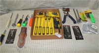 FLAT BOX OF ASSORTED HAND TOOLS