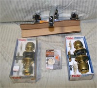 FLAT BOX OF HOME HARDWARE SUPPLIES