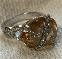 Sterling Silver Ring w/ Pale Orange Stone Sz 8