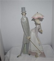 Lladro "Couple with Parasol" Figurine 19-3/4" High