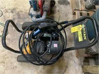 TITAN COMMERCIAL POWER WASHER - 5.5HP / 2200PSI
