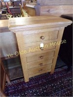 Heavy Chunky Oak Five Drawer Chest