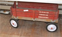 Radio Town & Country Vintage Wooden Wagon