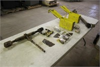 3-Pt Ratchet Jack, Pto Shaft, (2) Metal Boxes