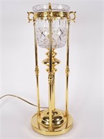 Brass accent table lamp