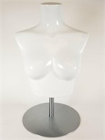 Bust form store display mannequin