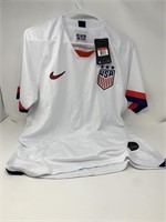 New Nike men's soccer jersey size large