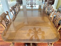 Mahogany 6' Dining Table w/ Pads & 2 Leaves