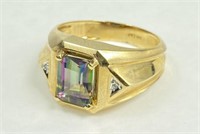 10K Gold Ring w/ Center Stone & Diamonds 6.1 g