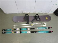Paire de ski avec batons marque Dynamic 175cm