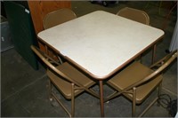 CARD TABLE WITH 4 METAL CHAIRS