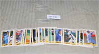 1990 FLEER ROYALS TEAM SET BASEBALL CARDS