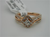 NEW LEO Rose Gold Engagement Ring