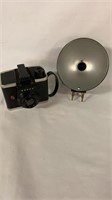 Vintage Ansco camera w/flash