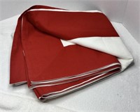 Large Rectangle Tablecloth, Red and White U11A