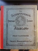 1940's Stamp Album - Over 1500 Stamps U