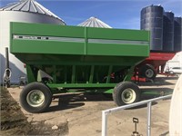 2010 Unververth 600 Bushel Wagon