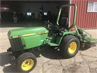 John Deere 855 Utility Tractor, 4WD