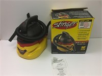 Stinger 2.5 Gallon Wet Dry Vac