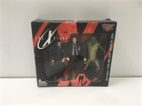 X-Files Mcfarlane Figure 3-Pack Unopened