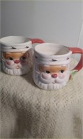 set of 2 Vintage Santa coffee cups