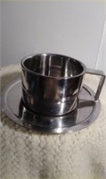 Stainless steel mug and saucer set