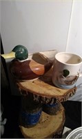 2 vintage Mallory duck pieces. 1 is a coffee cup