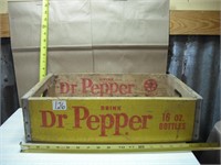 VINTAGE DR PEPPER WOODEN CREATE GREAT CONDITION