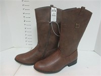 NEW - Girls Zip Up Boots - Size 8