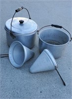 Galvanized, aluminum stock pots, colanders