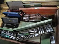 TOOL SETS OF SM SOCKET WRENCHES