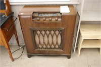 1948 ELECTROHOME PC52-417 RADIO