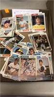 Approx 35 assorted baseball cards.