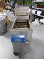 16" Stainless Fryer w/ Timer on Front