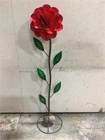 4 1/2ft Metal Flower