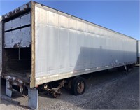 1987 Pines Semi trailer. Missing some tires. 48'