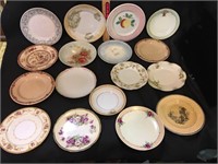 Collection of (17) Dessert Plates