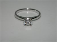 1k White Gold Ring with 1ct Diamond Solitare