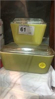 2 Covered Pyrex Refrigerator Dishes