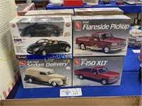 FOUR 1:24 AND 1:25 FORD PLASTIC KIT MODELS