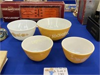 FOUR PYREX BUTTERFLY GOLD MIXING BOWLS