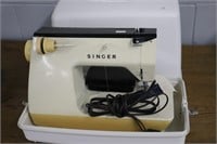 SINGER TOUCH TRONIC 2000 MEMERORY SEWING