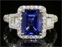 14kt White Gold 5.45 ct Sapphire & Diamond Ring