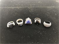 Lot of 4 Metal Women's Rings