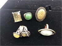Lot of 5 Green-Stoned Rings