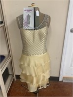 Dritz Adjustable Dress Form with Mesh Vest Dress